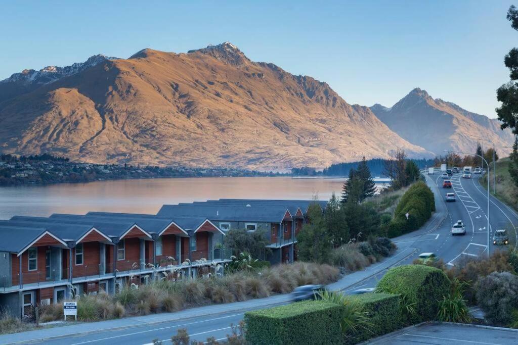 Remarkable Lakeview Two Bedroom Apartment Queenstown Exterior foto